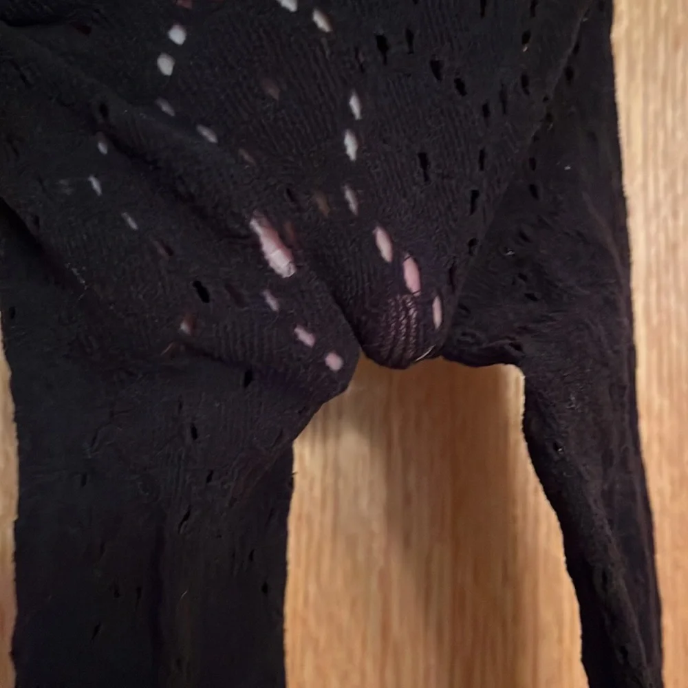 Black soft open weave fishnet stockings tights pantyhose size small stretchy